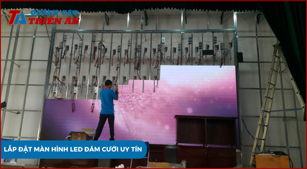 Lắp đặt màn hình led tiệc cưới